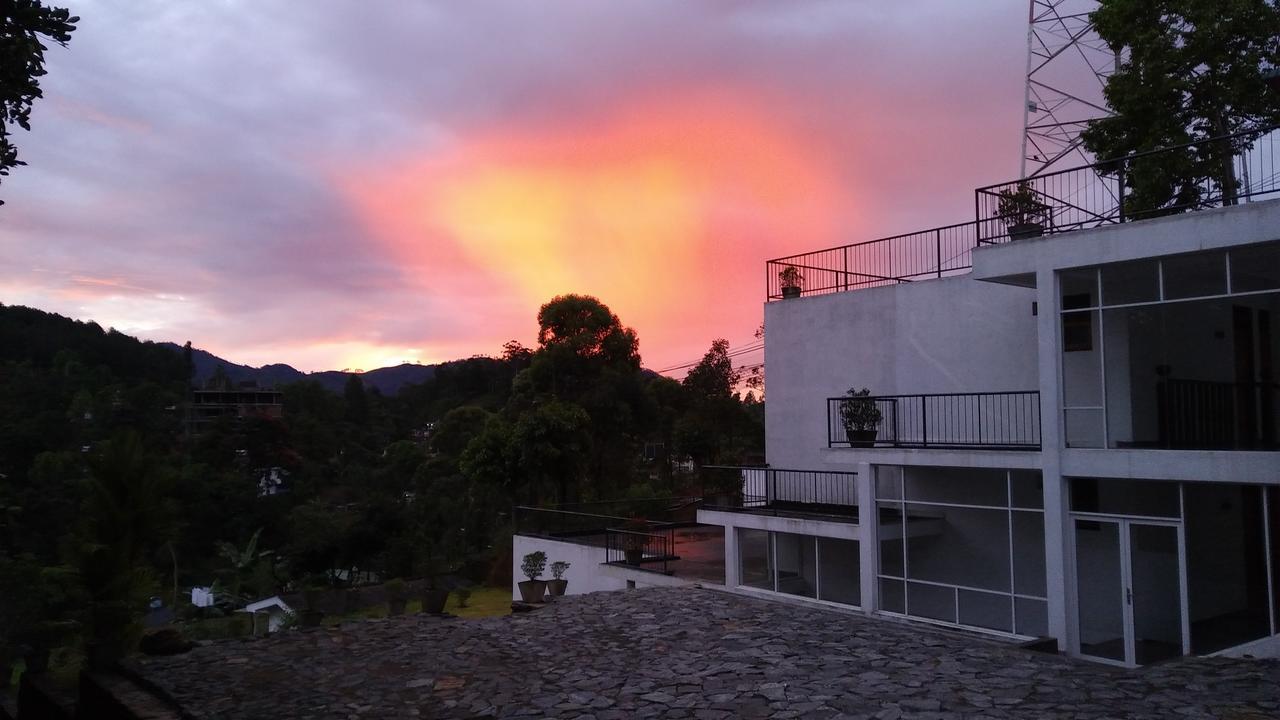 Alta Vista Hotel Ella Luaran gambar